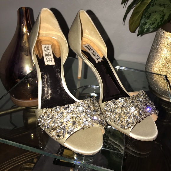 Badgley Mischka Shoes - BADGLEY MISCHKA Size 8